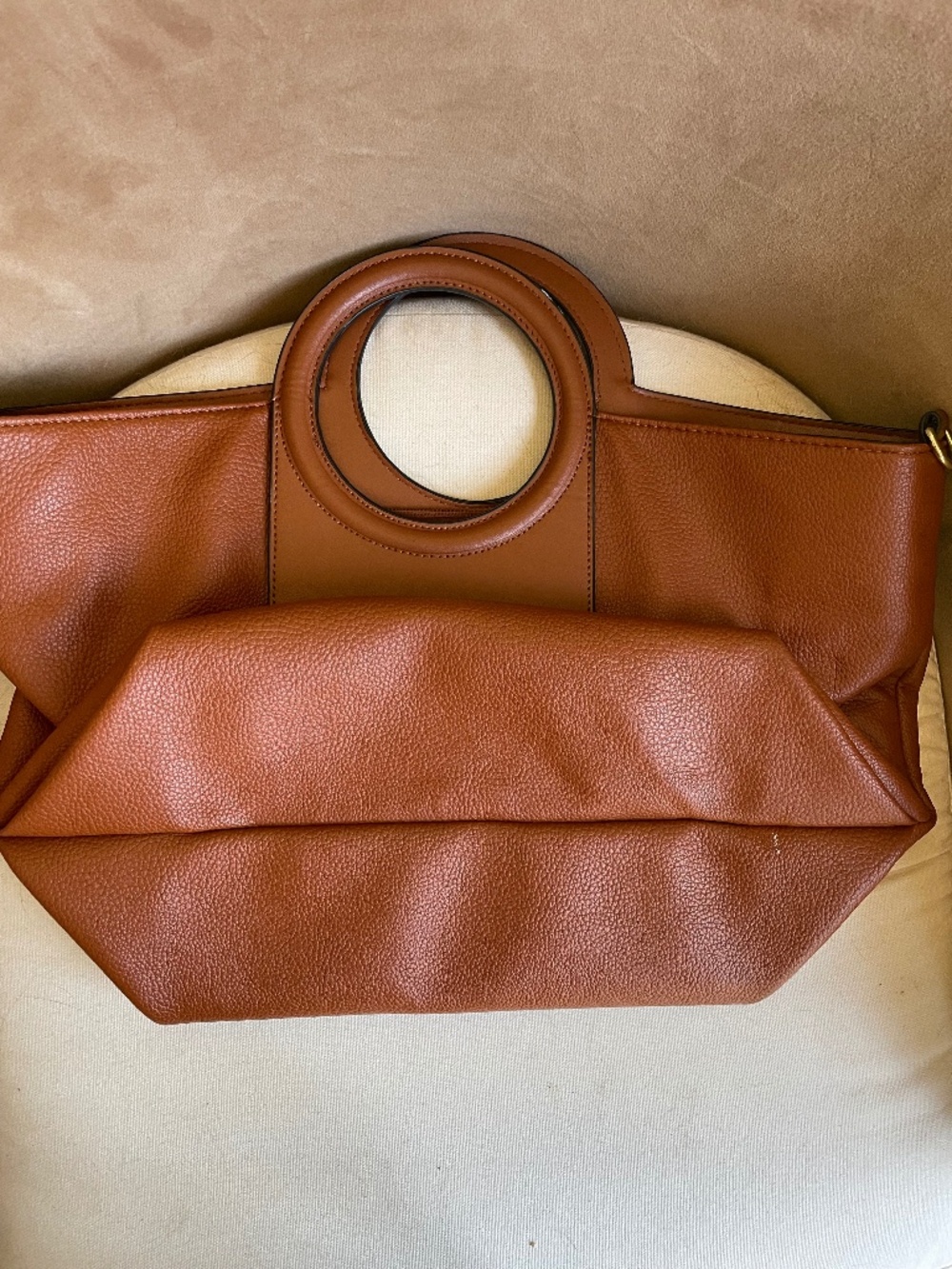 PRICE DROP! London Fog Collection Large Caramel Brown Tote Bag - Picture 10 of 14